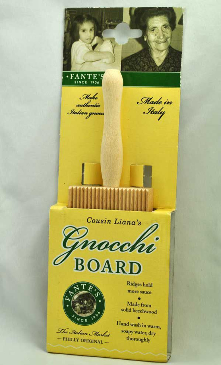 Beechwood Fruit & Vegetable Cleaning Brush – COOKER KITCHEN+