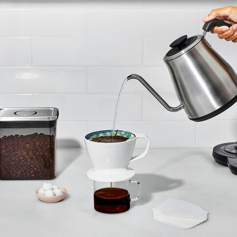 OXO Brew Gooseneck Electric Kettle - Thumbnail 2