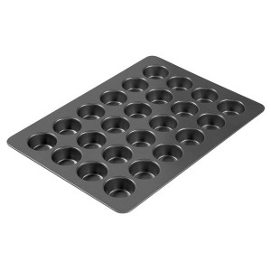 Wilton Perfect Results Premium Nonstick 24 Cavity Muffin Pan Wilton Perfect Results Premium Nonstick 24 Cavity Muffin Pan