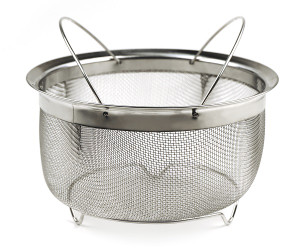 Ilsa Oval Handled Mesh Strainer and Pasta Scoop - Fante's Kitchen