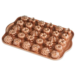 Nordic Ware Bundt Tea Cakes and Candies Pan, 2.5-Cups Total