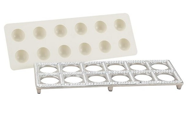 Fante's Grandpa Dante's Ravioli Maker