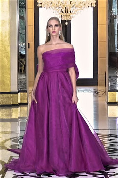 Silk Taffeta Strapless Slit Gown Silk Taffeta Strapless Slit Gown