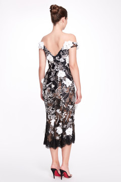 Floral Appliquéd Sweetheart Midi Dress Floral Appliquéd Sweetheart Midi Dress