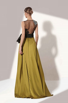 Sleeveless High Slit Gown Sleeveless High Slit Gown
