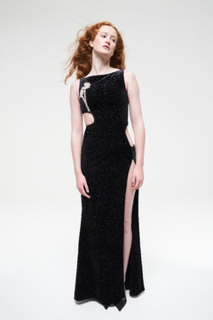 Sleeveless Black Velvet Gown