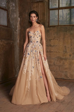 Sweetheart Neck Gown Sweetheart Neck Gown