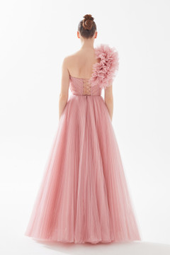 Laisa Gown Laisa Gown