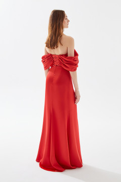 Calis Gown