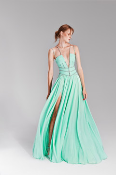 Sleeveless High-Slit Gown Sleeveless High-Slit Gown