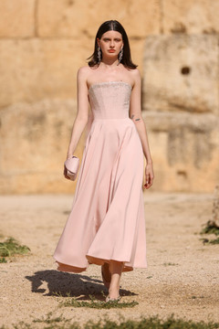 Sleeveless Strapless Crepe Dress Sleeveless Strapless Crepe Dress