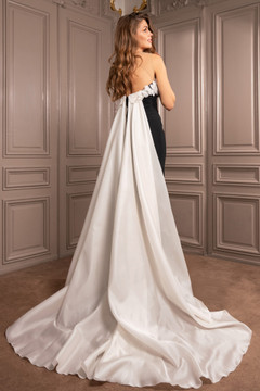 Sleeveless Sweeping Drape Gown Sleeveless Sweeping Drape Gown