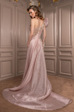 Dramatic One-Shoulder Gown Dramatic One-Shoulder Gown