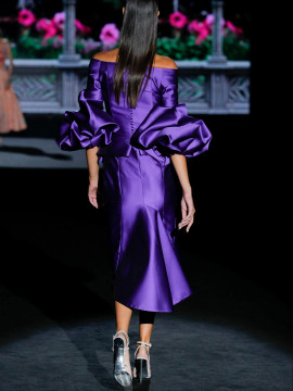V-Neck Balloon Sleeve Dress V-Neck Balloon Sleeve Dress