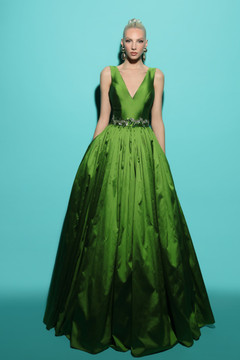 Sleeveless JAYLEEN Gown Sleeveless JAYLEEN Gown