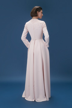 Long Sleeves V-Neck Crepe Gown Long Sleeves V-Neck Crepe Gown
