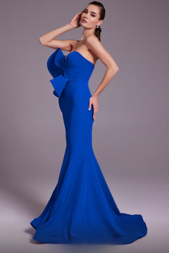 Sculpted Strapless Crepe Trumpet Gown Sculpted Strapless Crepe Trumpet Gown
