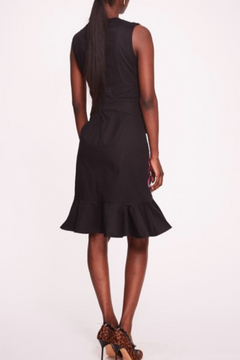 Sleeveless Flounced Dress Sleeveless Flounced Dress