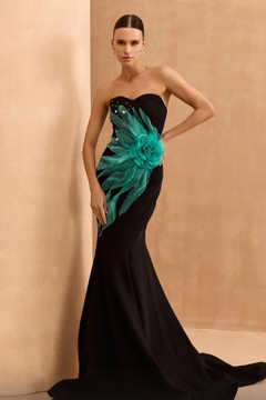 Strapless Sweetheart Flared Gown Strapless Sweetheart Flared Gown