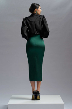 Timeless Blouse with Seductive Skirt Timeless Blouse with Seductive Skirt