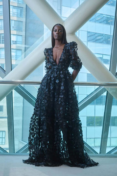 Keele - Gown Keele - Gown