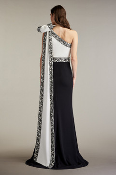 Domini Two-Tone Bow Shoulder Gown Domini Two-Tone Bow Shoulder Gown
