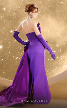 Sculpted Strapless Slit Gown with Train Sculpted Strapless Slit Gown with Train