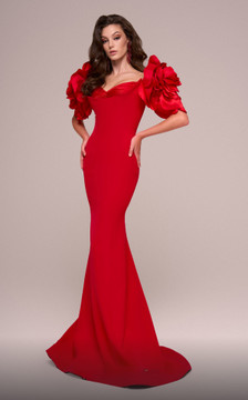 3D Floral Short Sleeve Gown 3D Floral Short Sleeve Gown