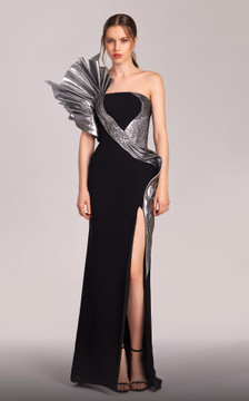 Metallic Sculpted Strapless Slit Gown Metallic Sculpted Strapless Slit Gown