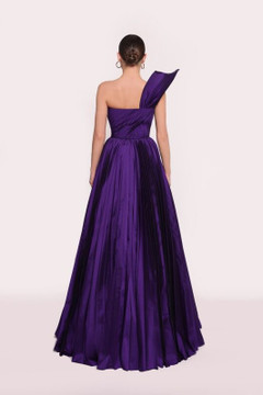 Lupen Taffeta Gown Lupen Taffeta Gown