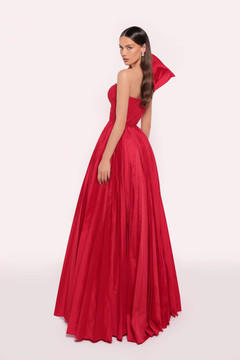 Lupen Gown Lupen Gown