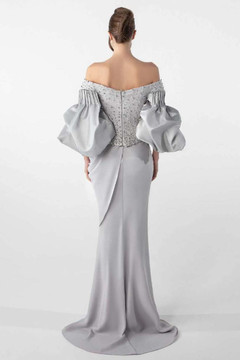 Voluminous Sleeved Gown Voluminous Sleeved Gown