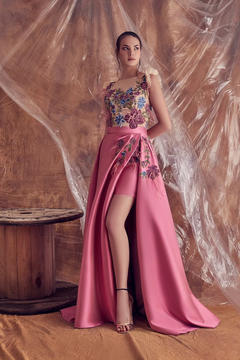 Katalina Embroidered Boat Neck Gown Katalina Embroidered Boat Neck Gown