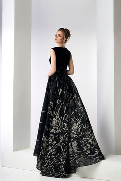 Margaret Sleeveless V Neck Velvet Gown Margaret Sleeveless V Neck Velvet Gown