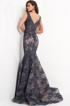 Lace V Neck Mermaid Gown