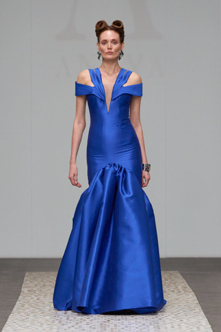 Yoni Mermaid Gown