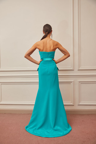 Belted Sweetheart Neck Slit Gown