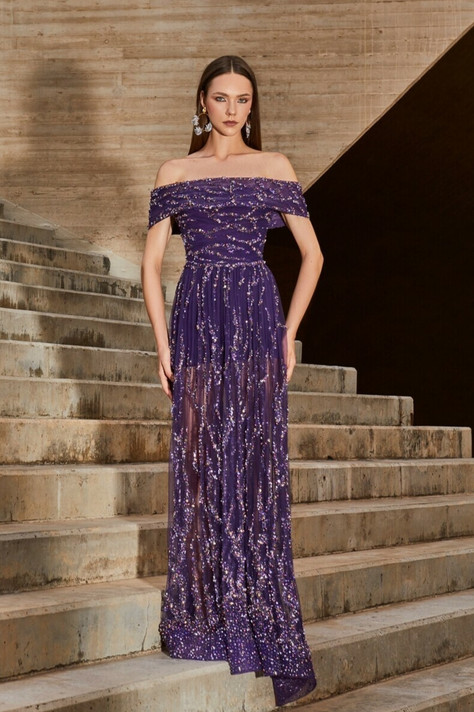 Off The Shoulder /Purple Gown