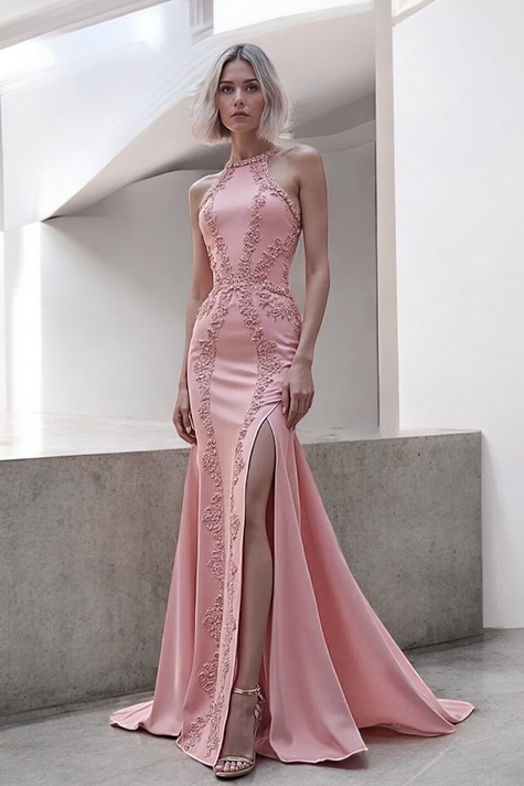 Sleeveless Simple Pattern Gown