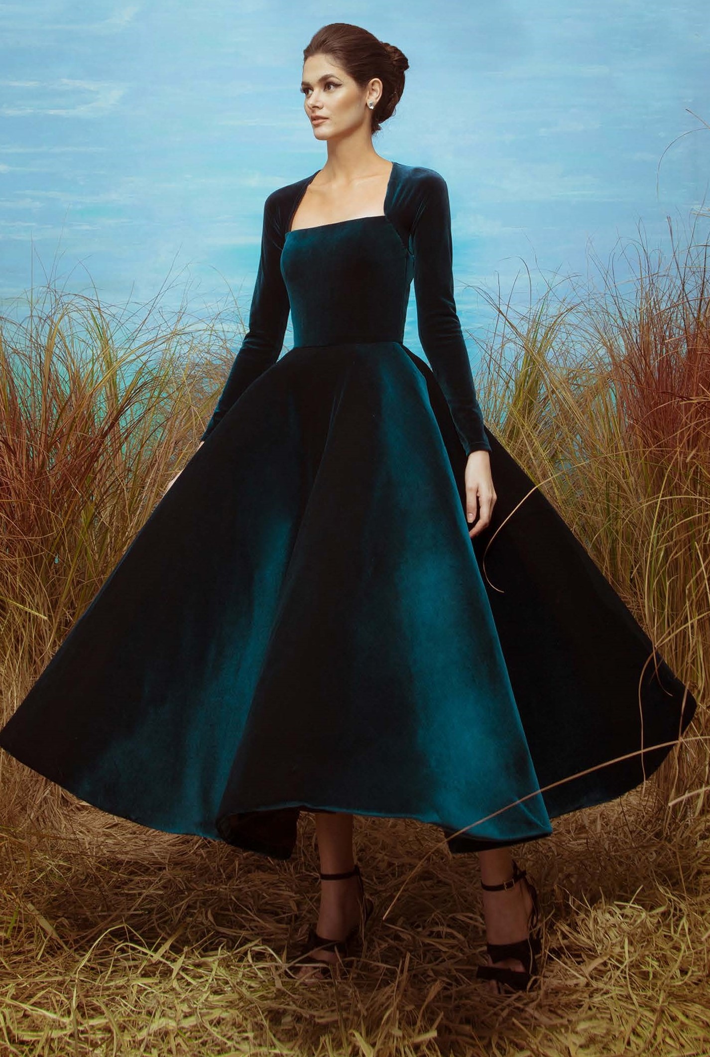 Black Fit and Flare Long Velvet Dress – The Svaya