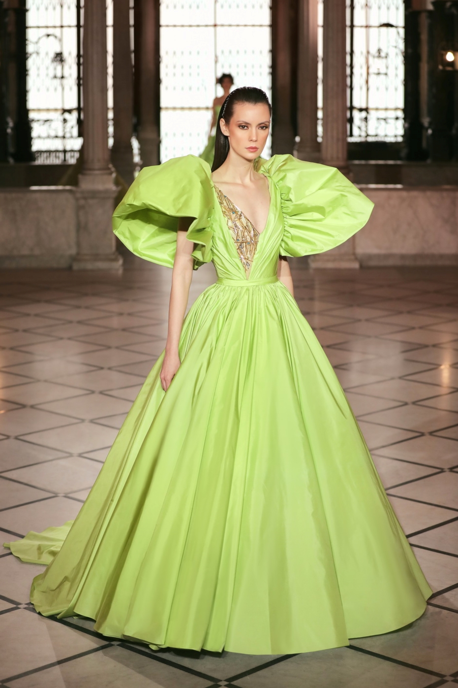 Neena Taffeta Banded Gown | Tadashi Shoji