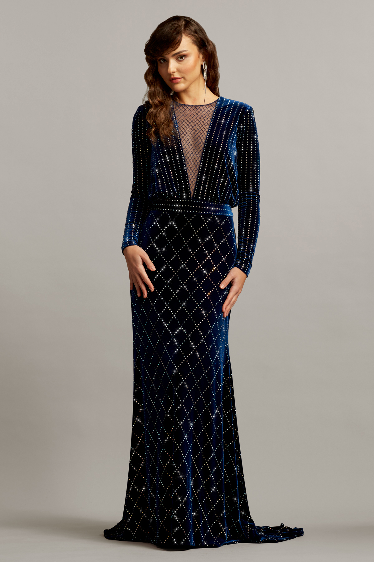 Tatis Long-Sleeve Velvet Gown