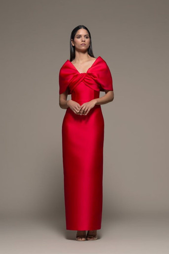 Bobbio Off Shoulder Column Gown