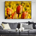 Tulip Floral Modern Framed Effigy Portrait Canvas Print for Room Wall Garnish