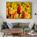 Tulip Floral Modern Framed Effigy Portrait Canvas Print for Room Wall Outfit