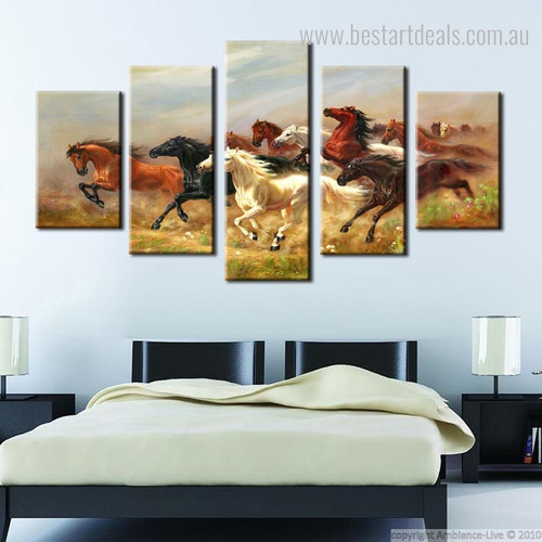 Thousands Steeds Gallop Animal Modern Framed Portmanteau Picture Canvas Print for Wall Finery