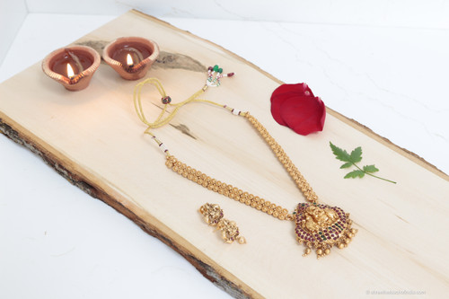 Red & Green Stone Goddess Lakshmi Pendant Necklace With Matching Earrings