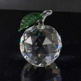 Large Apple Crystal Figurine by Paykoc CR1950-4 L