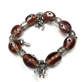 Purple Hue Glass Beads Evil Eye Bracelets 1 Count Purple Hue Glass Beads Evil Eye Bracelets 1 Count