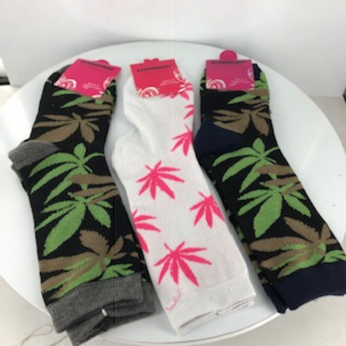 Weed Pattern Socks Ladies 9-11 Weed Pattern Socks Ladies 9-11